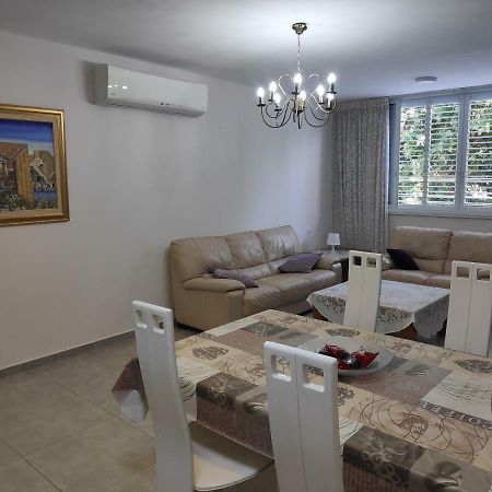 Herzliya Center Apartments Exterior photo